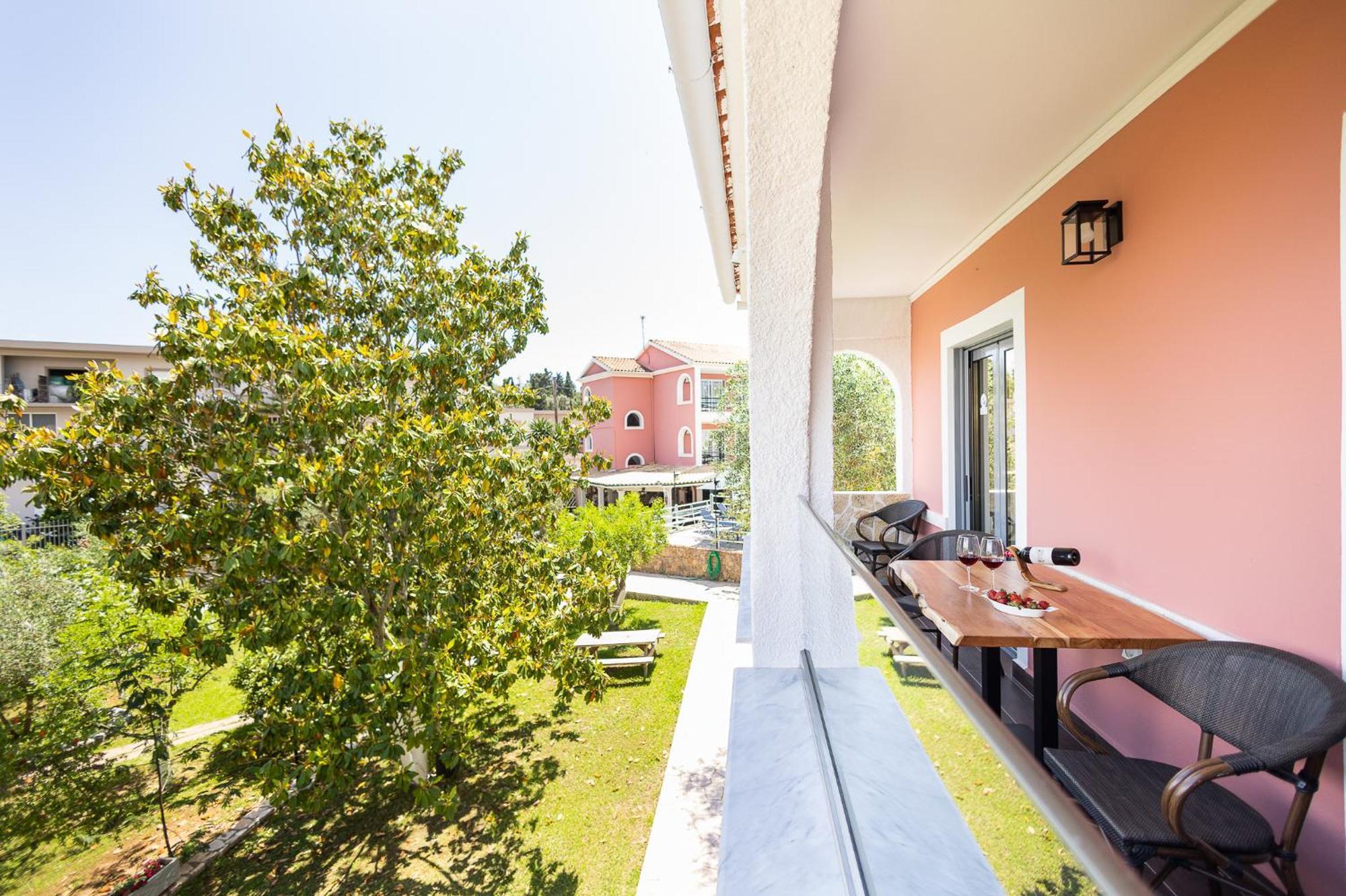 Mathraki Resort Gouvia Ngoại thất bức ảnh